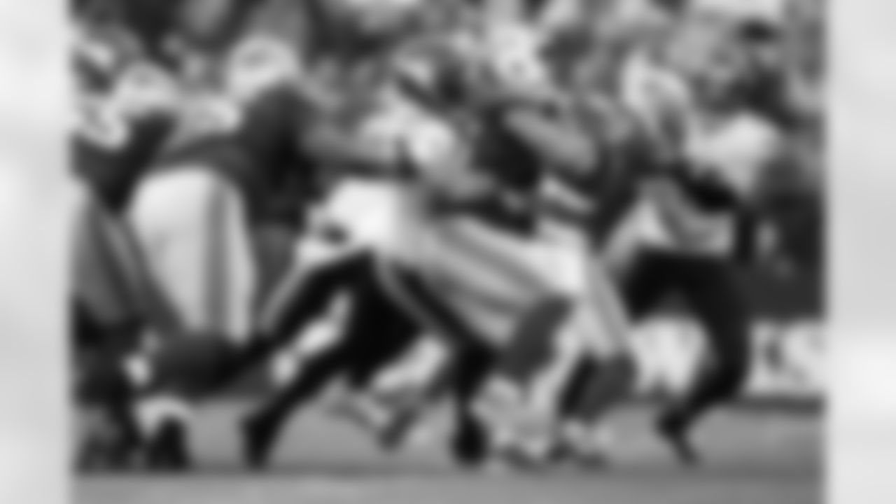 2025_1130_Vikings_Seattle_TTL_0061_Rusco