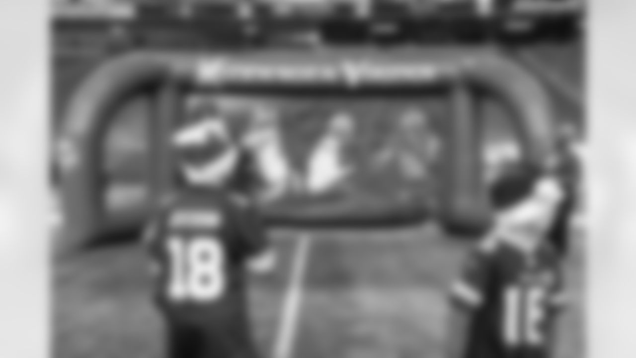 2025_1207_Events_PostgameKidsClub_0650