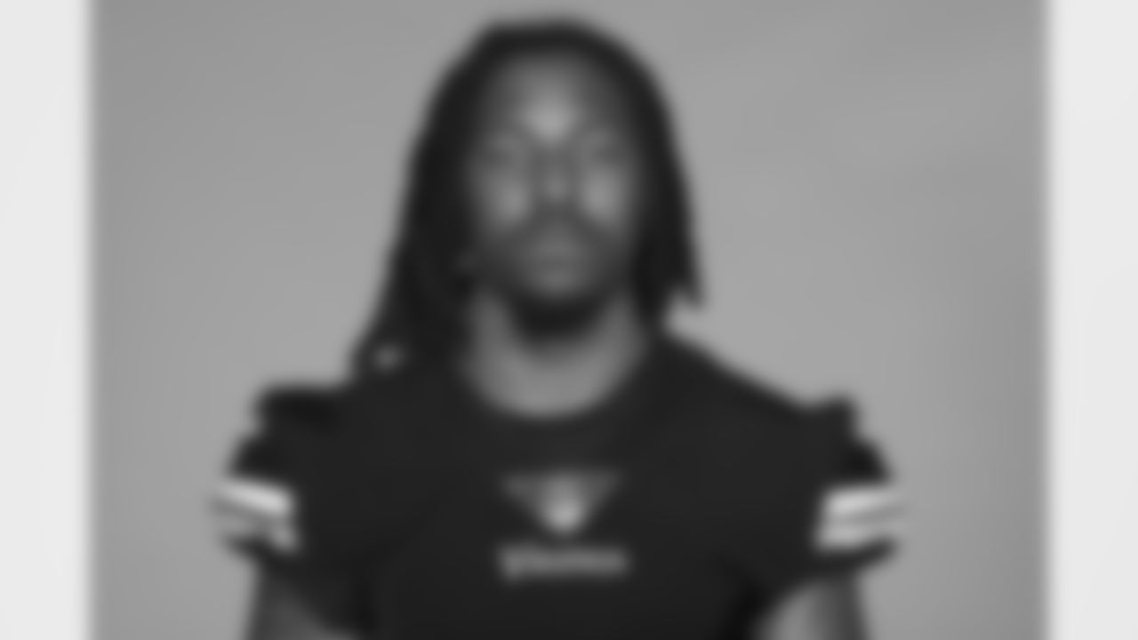 19 WR Malik Knowles