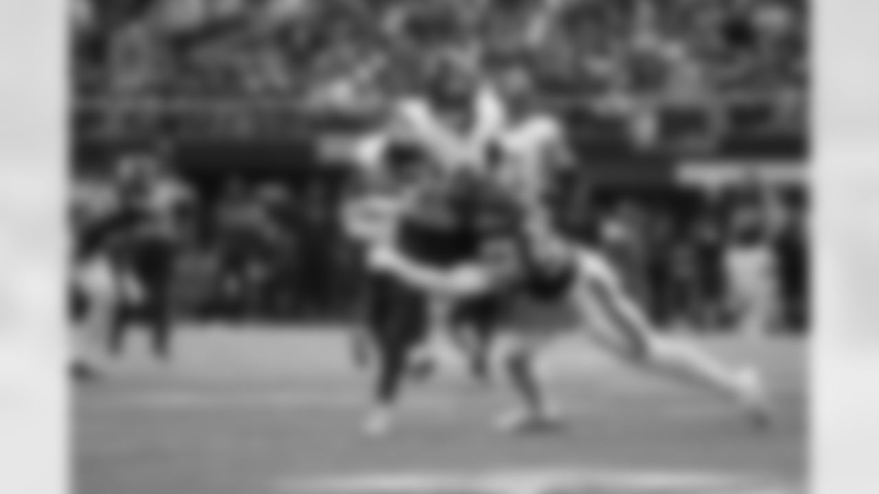 2025_1207_Vikings_Commanders_REG14_0546