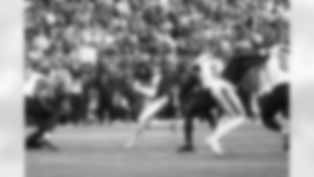 2025_1207_Vikings_Commanders_REG14_Social_0211