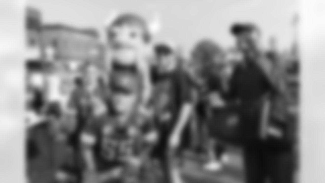 2025_0914_Vikings_Falcons_REG02_Sponsorships_0268