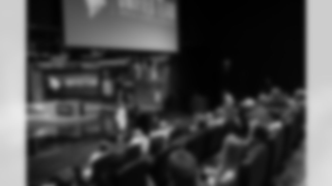 20251112_Unified_Team_019