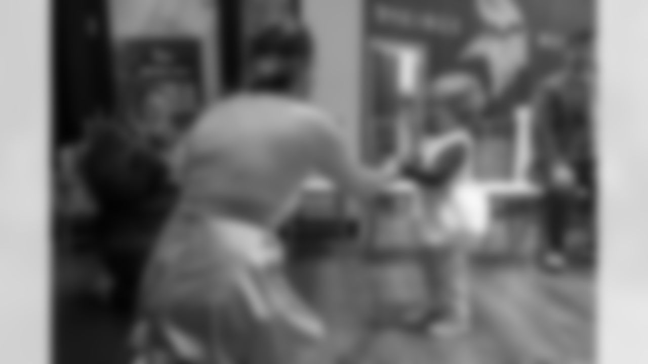 2025_1028_CR_HalloweenFashionShow_0371