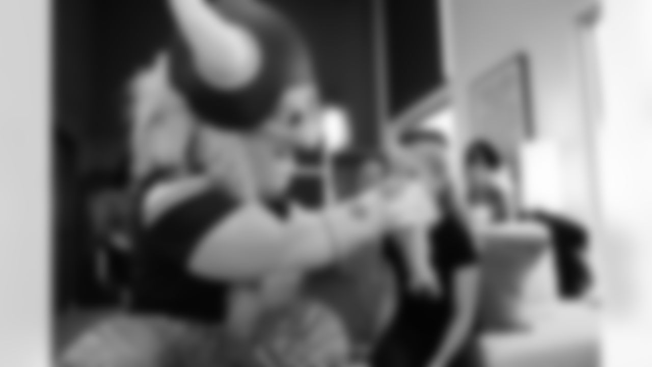 2025_0926_CR_PamperHerPurple_0370