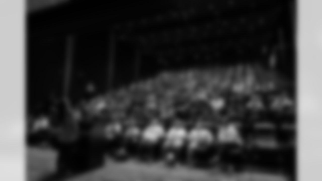 20251112_Unified_Team_014