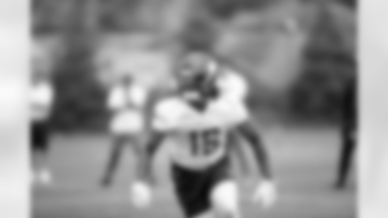 15 OLB Dallas Turner
