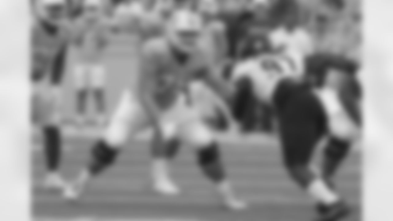 74 OL Spencer Rolland