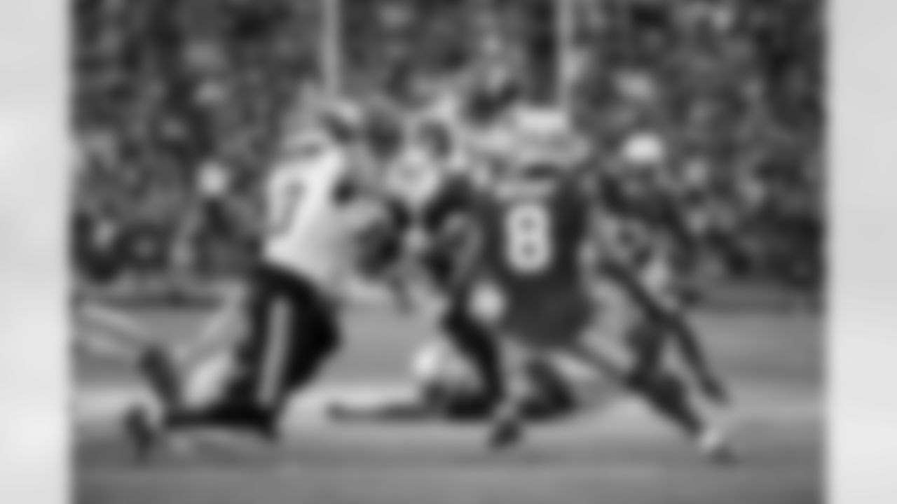 2025_1130_Vikings_Seahawks_REG13_0301