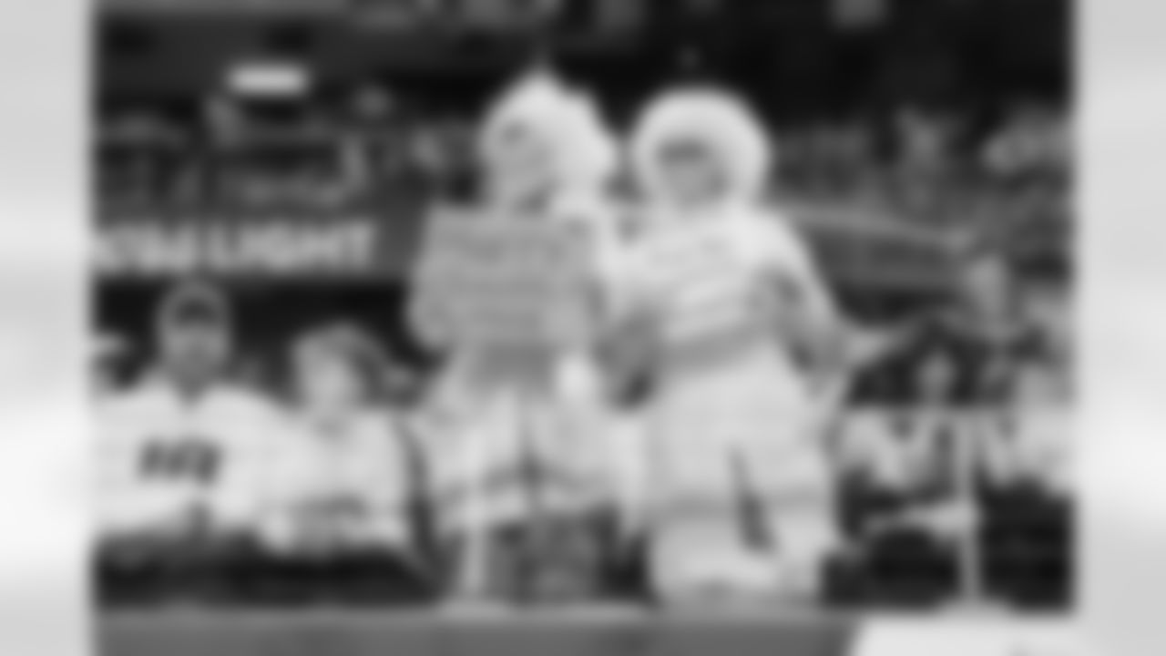 2025_1225_Vikings_Lions_REG17_Social_0304