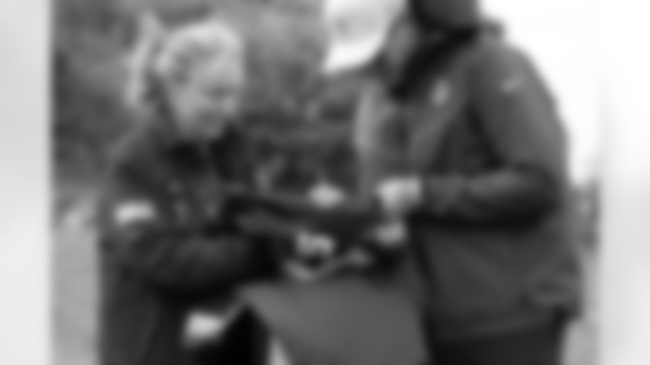 2025_1004_CR_Walkthrough_TAPSCommunityGroup_0314