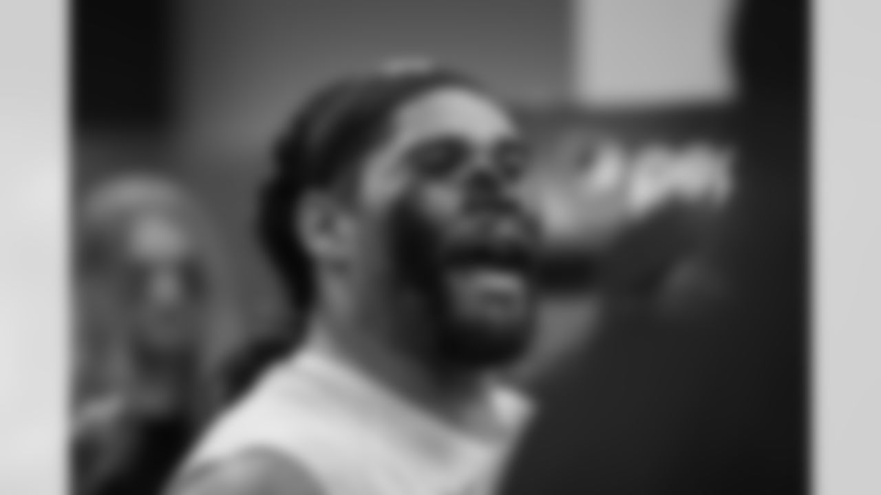 AK_Cowboys_Postgame_017