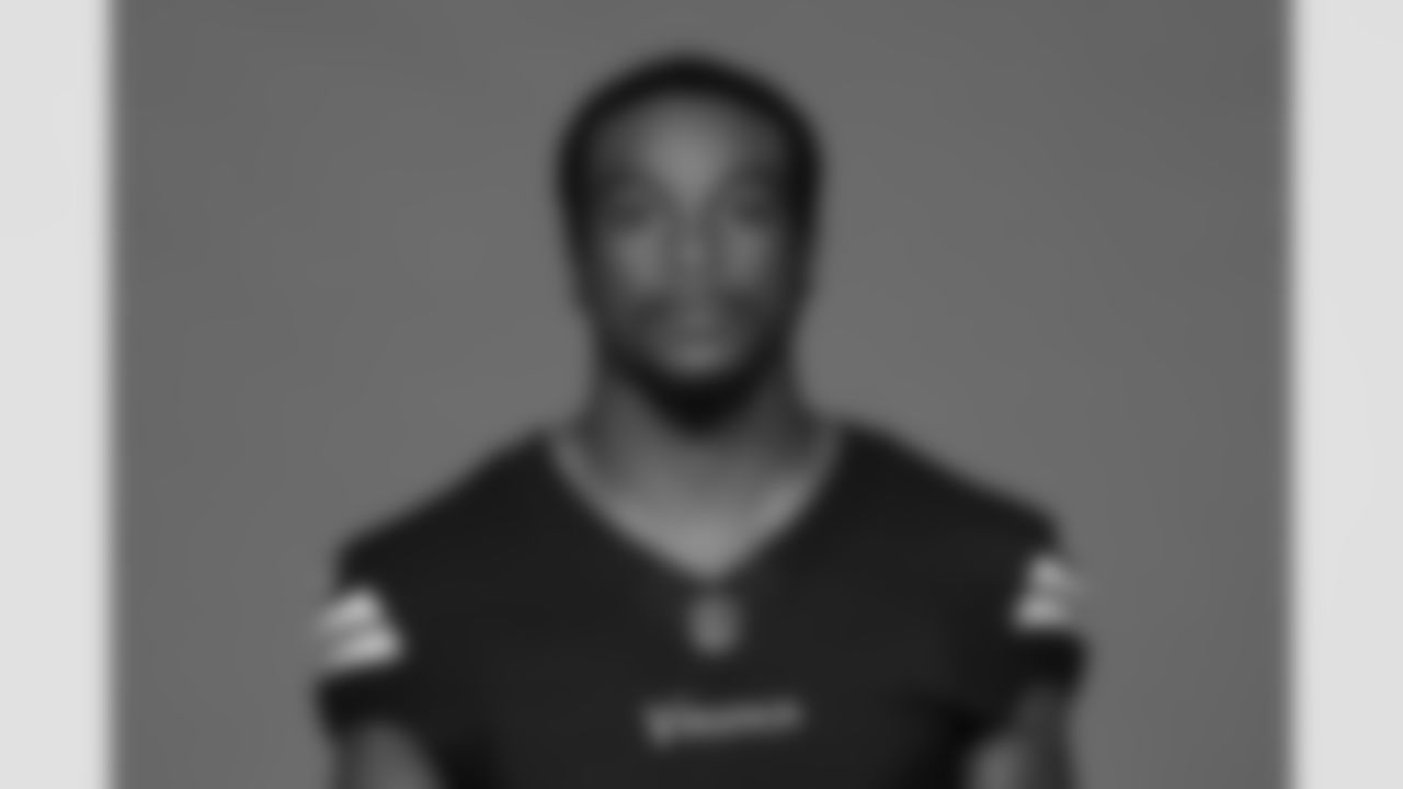 23 CB Ambry Thomas