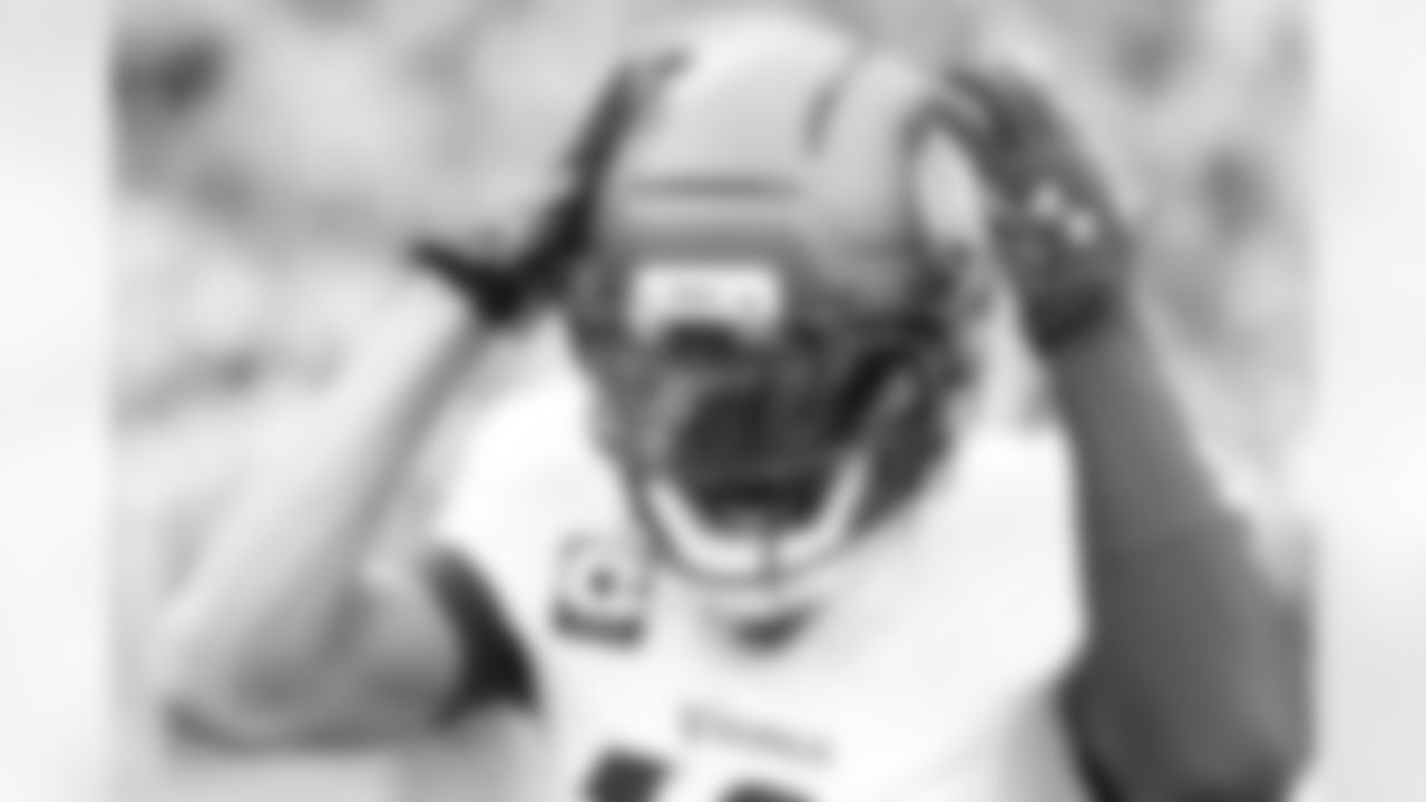 2025_1123_Vikings_Packers_REG12_0105