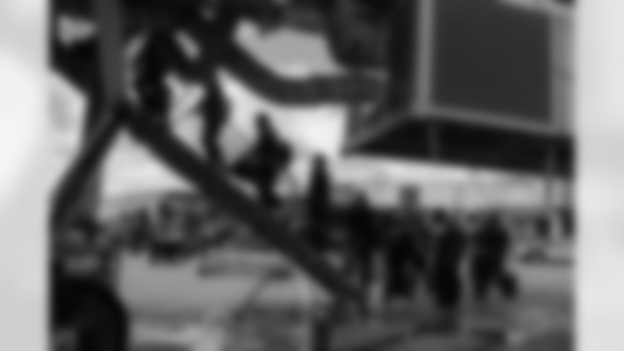 20250821_TitansTravel_033