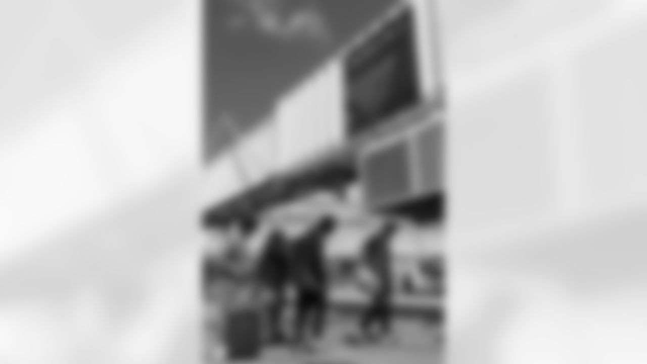 20250821_TitansTravel_037