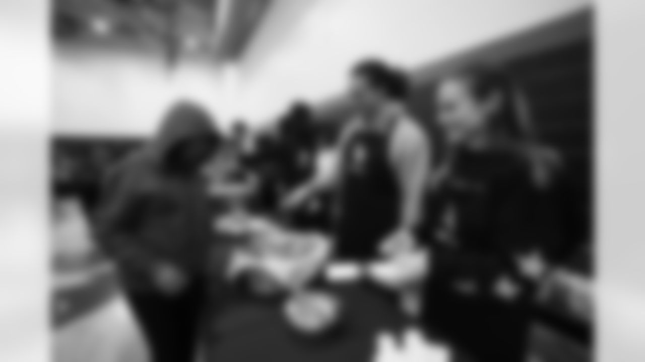 2025_ThanksgivingBGC_Rusco-5