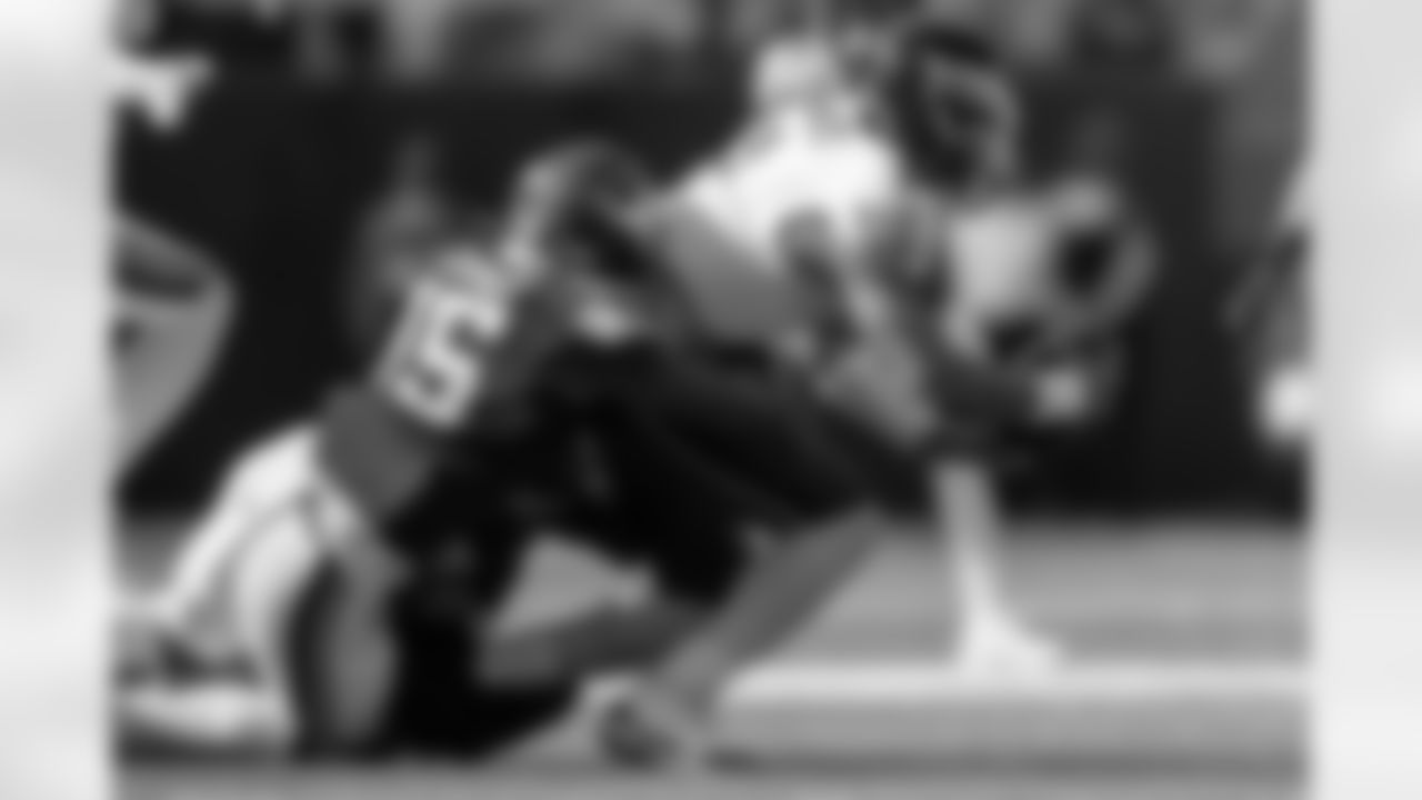 2025_1019_Vikings_Eagles_REG07_0390