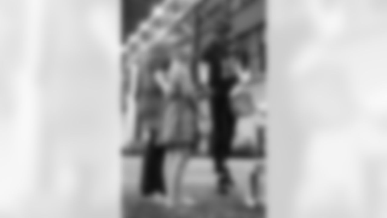 11182023_JoshKeira_019