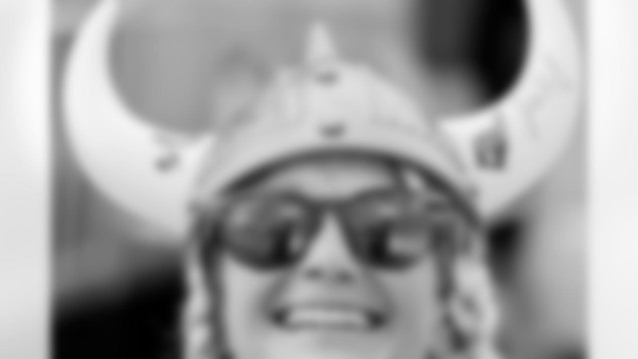 20250914_Falcons_AK_0003