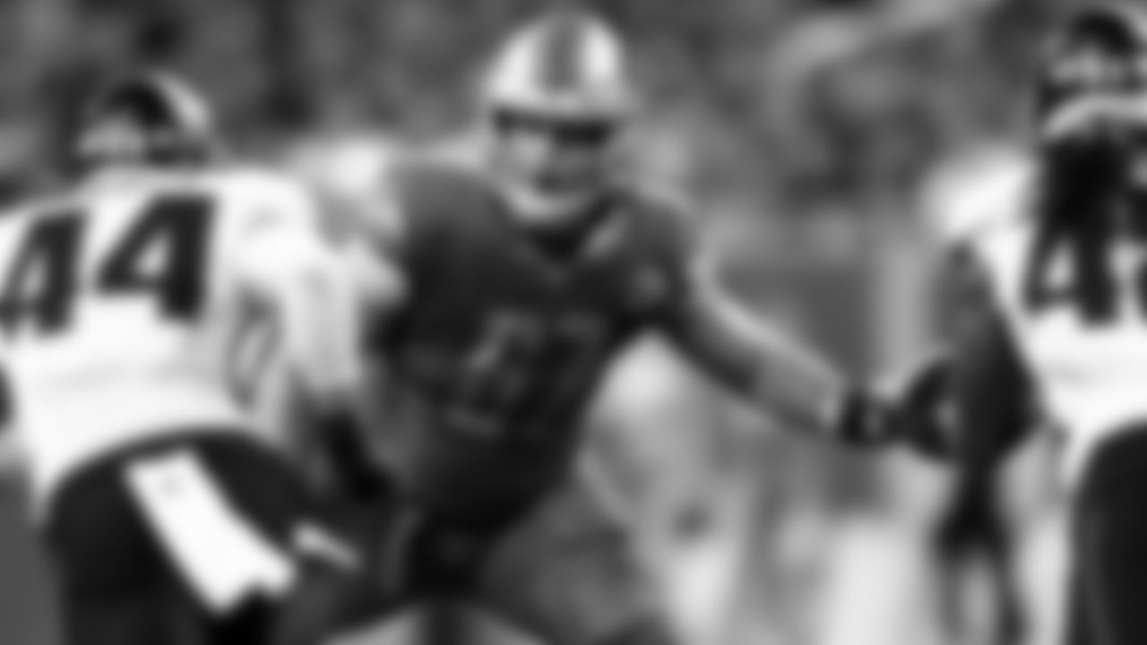 OL Matt Nelson