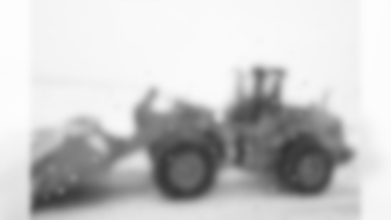 11292025_SeahawksTravel_0033