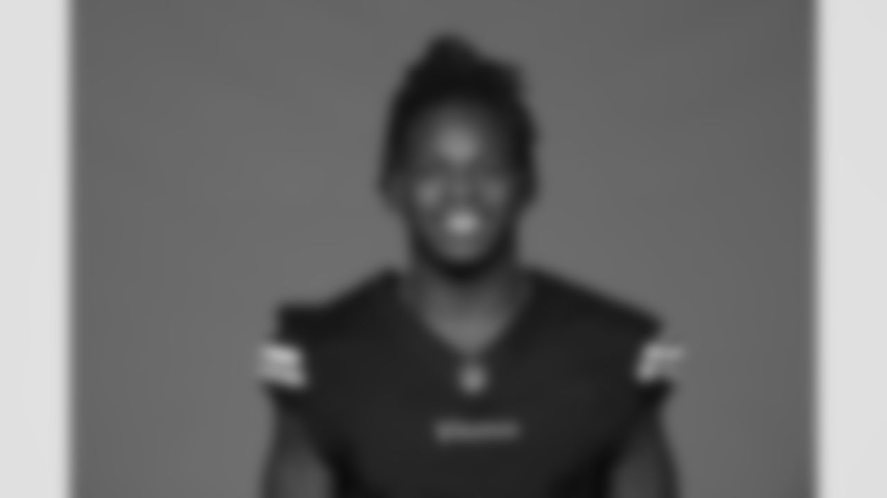 44 S Joshua Metellus