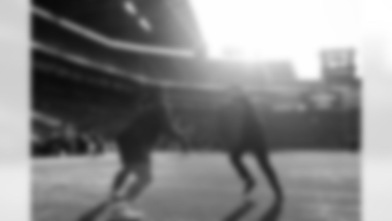 2025_1130_Vikings_Seattle_TTL_0008_Rusco