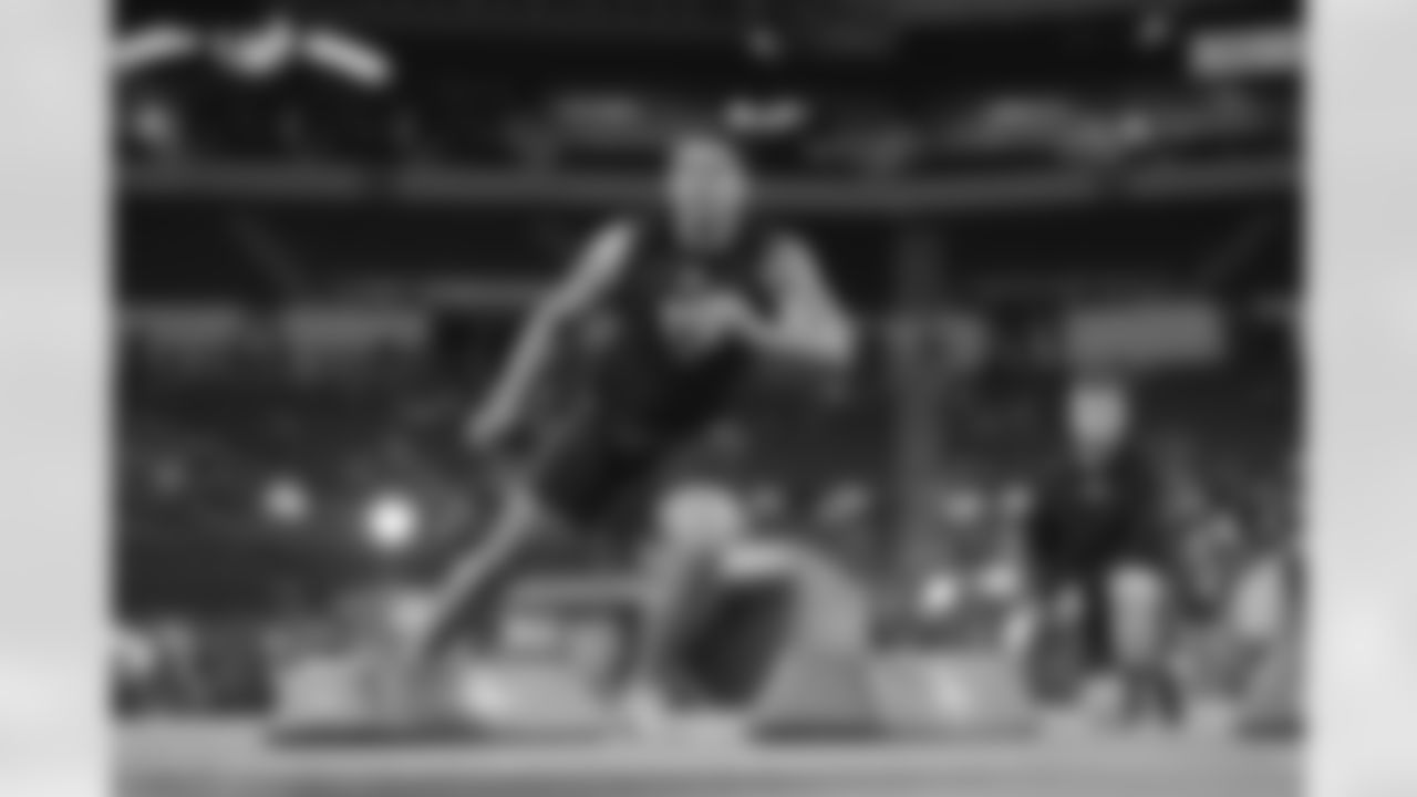 DL Tyrion Ingram-Dawkins