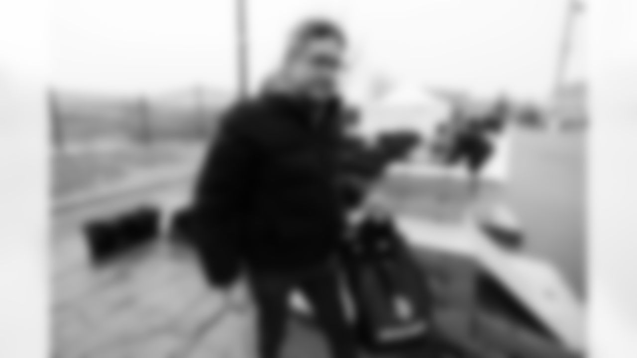 2025_ThanksgivingDriveThru_Rusco-8