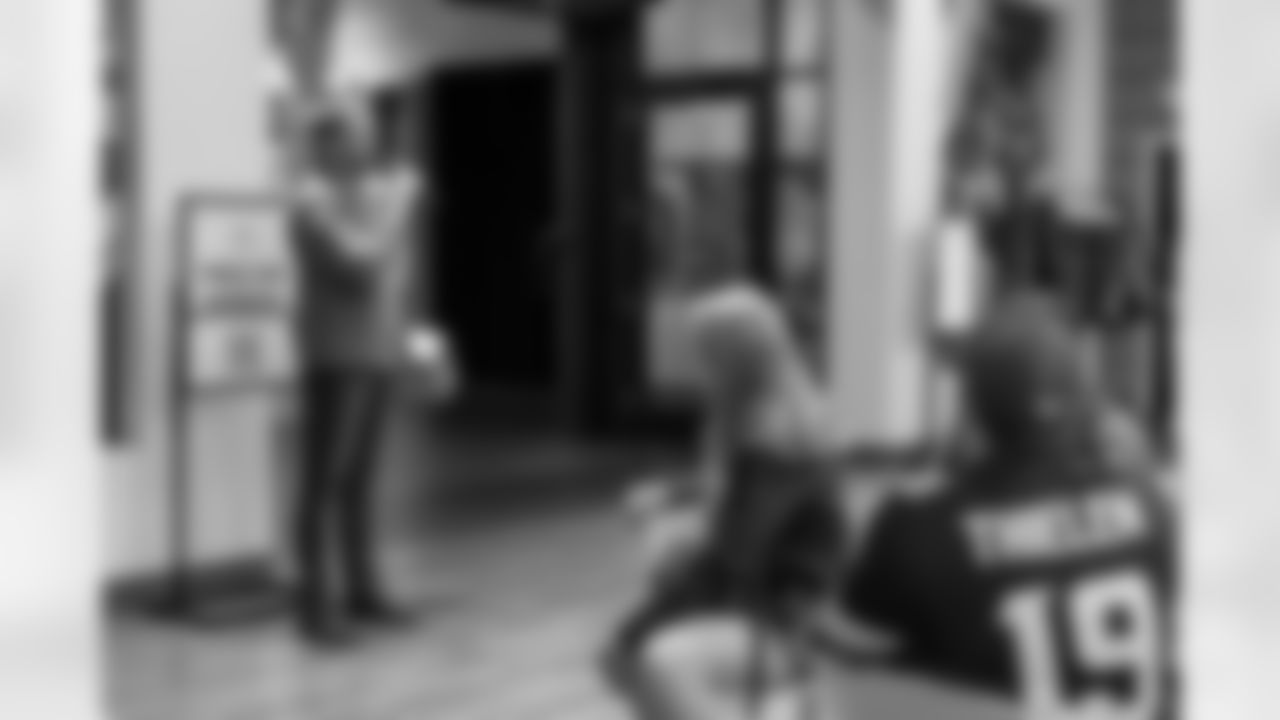 2025_1107_CR_STSLegendsReception_0336