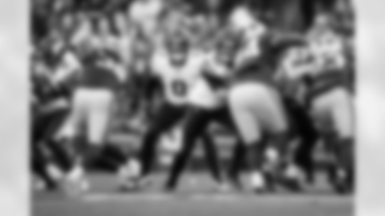 2025_1130_Vikings_Seattle_TTL_0054_Rusco