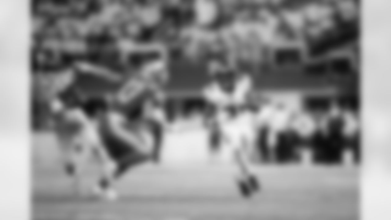 81 WR Lucky Jackson