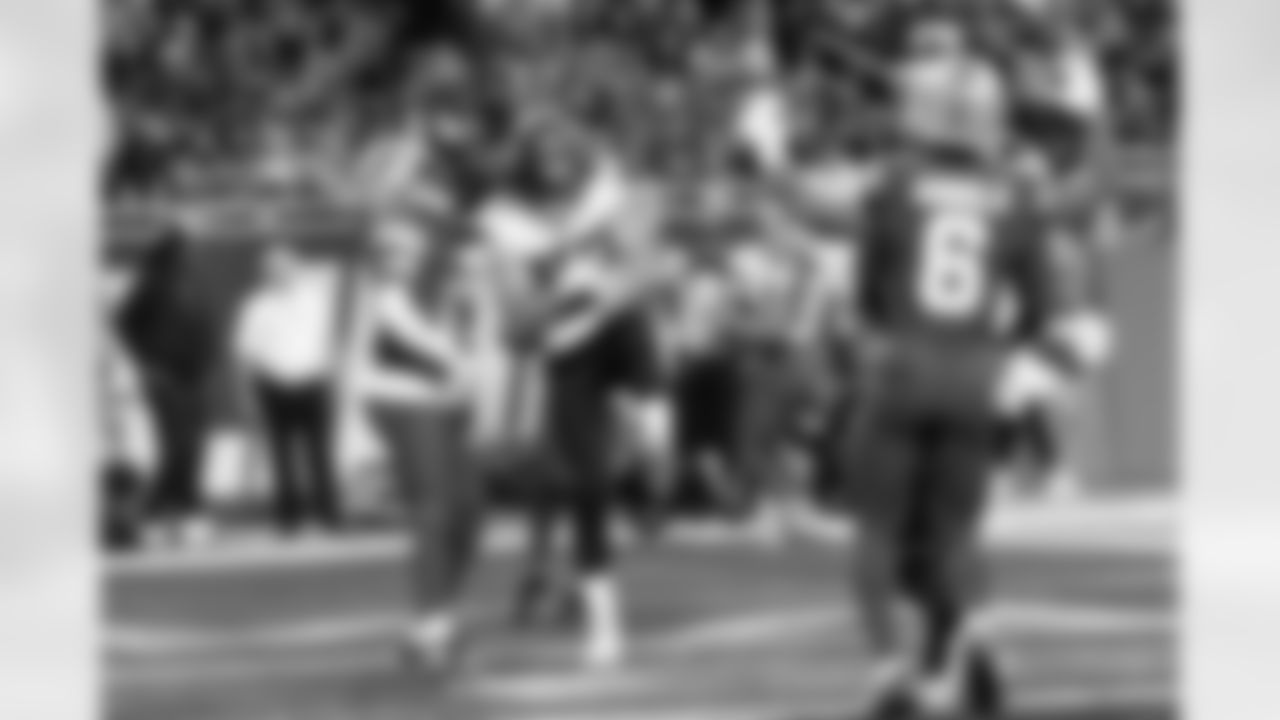 2025_1102_Vikings_Lions_REG09_0260