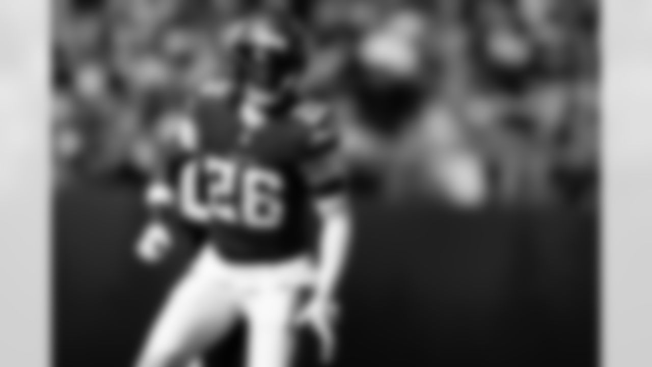 2025_1019_Vikings_Eagles_REG07_0386