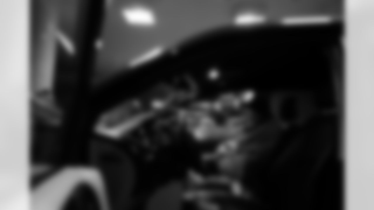 2023_1120_CR_HarrisonsPlaymakersTurkeyGiveaway_0044
