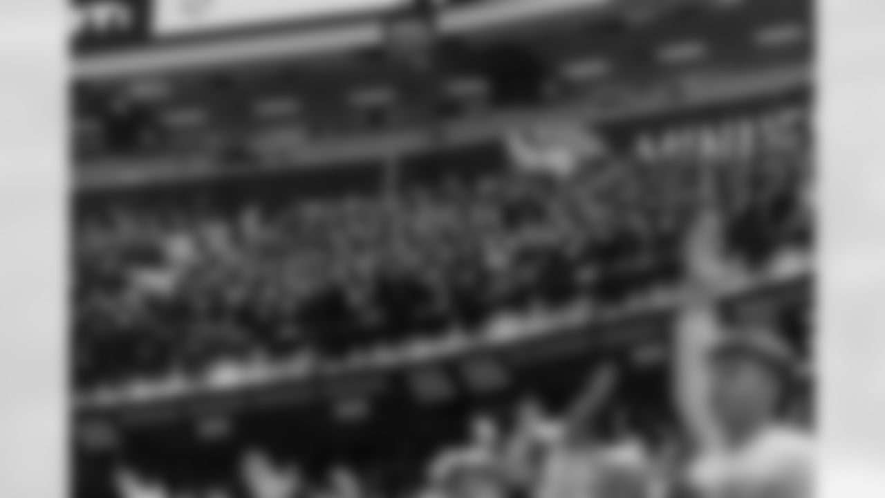 2025_1019_Vikings_Eagles_REG07_0251