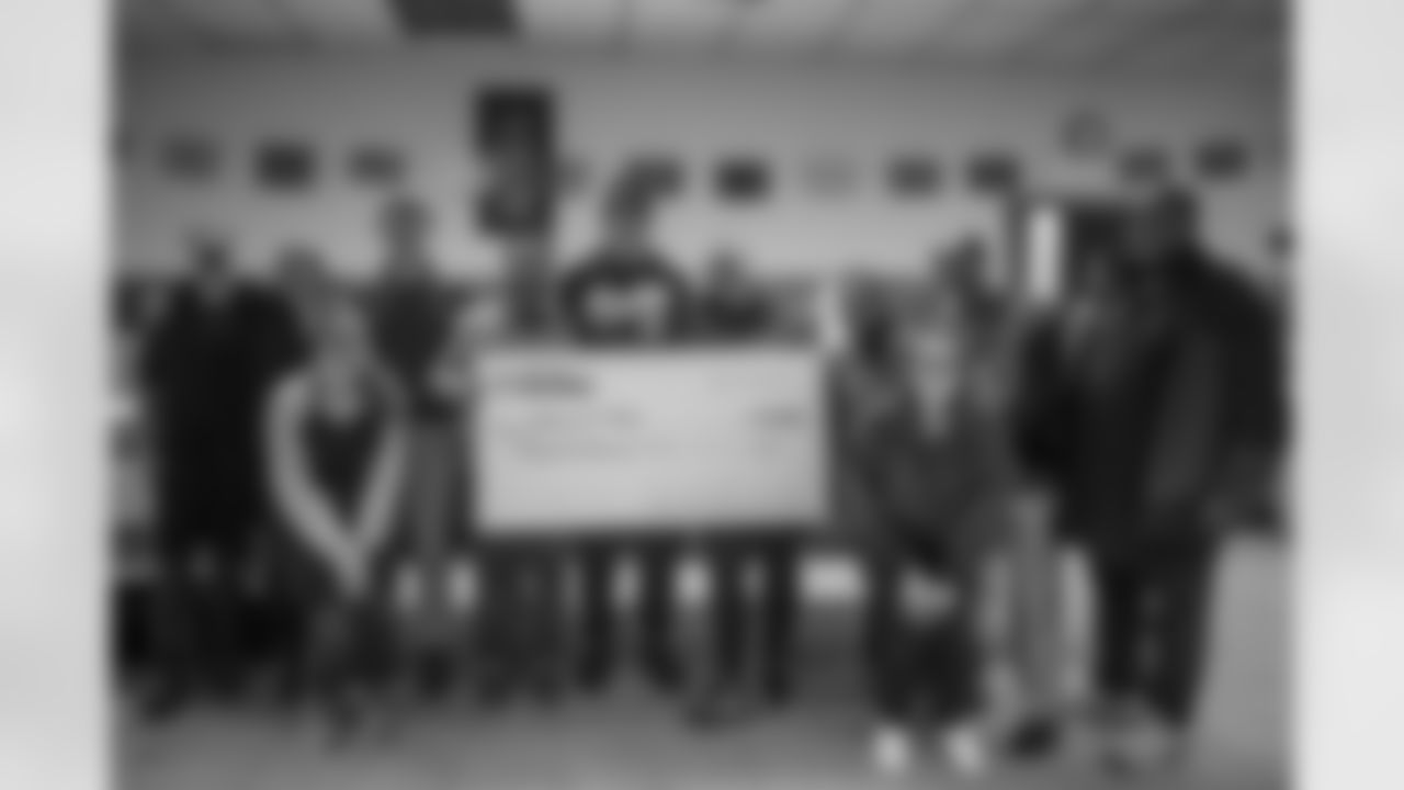 Zavier Scott - Loaves & Fishes