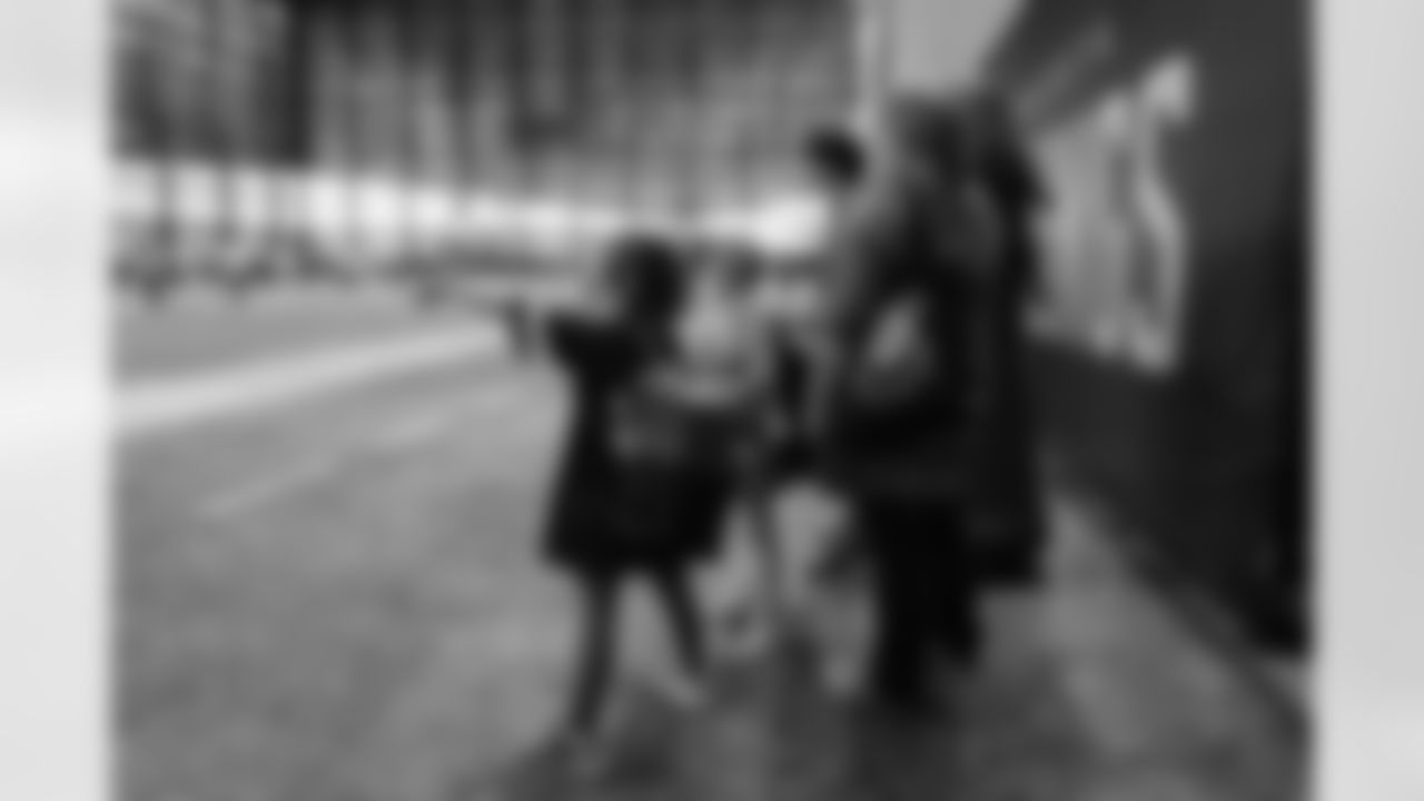 11182023_JoshKeira_001