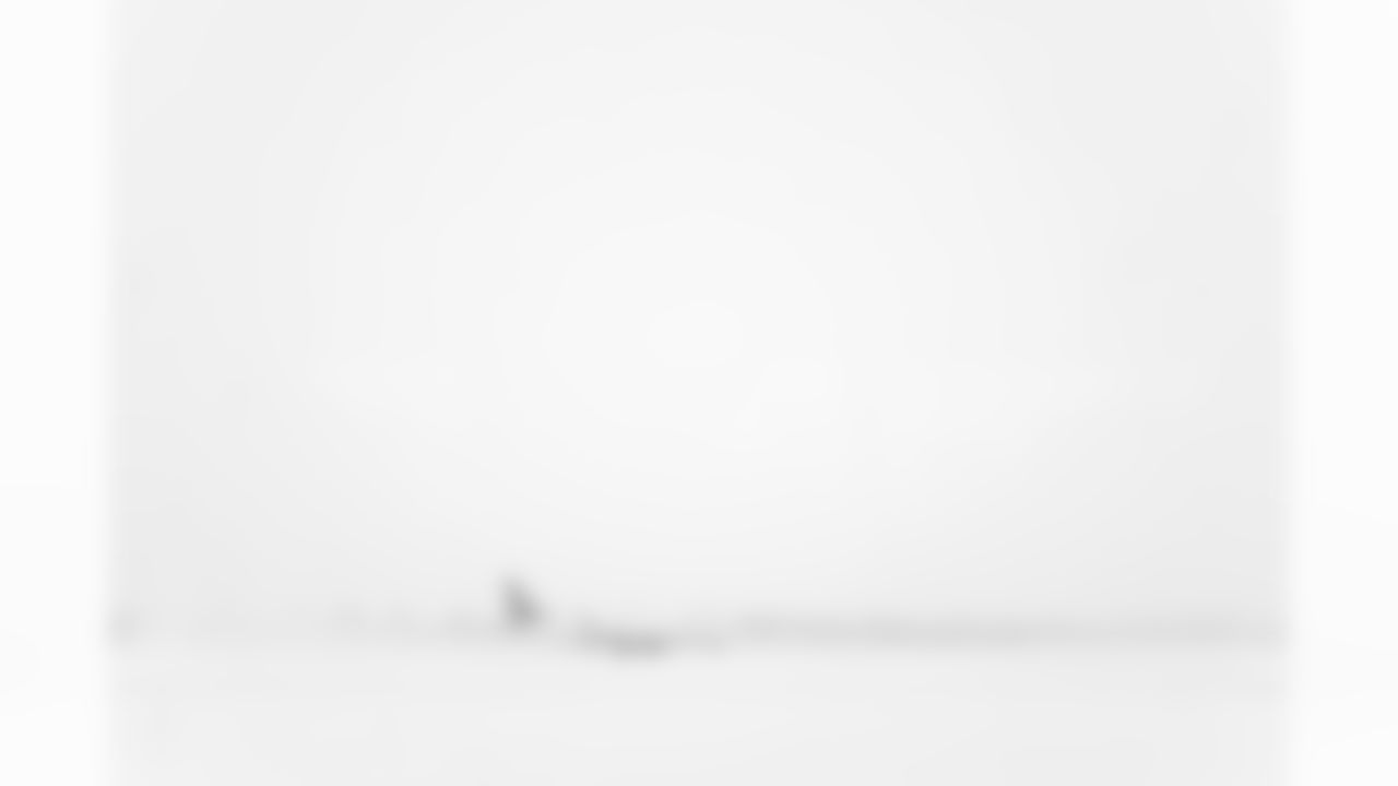 11292025_SeahawksTravel_0032