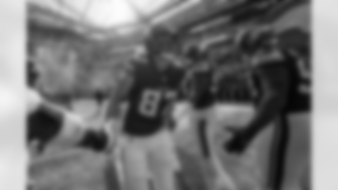 2025_1019_Vikings_Eagles_REG07_0225