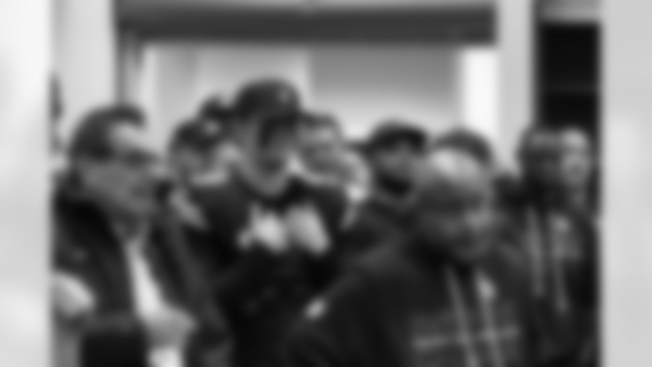 AK_Cowboys_Postgame_014