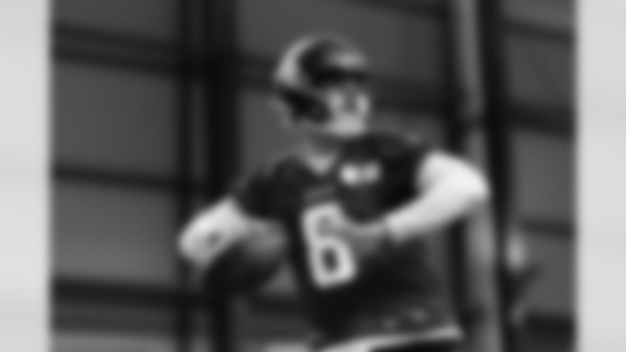 8 QB Sam Howell