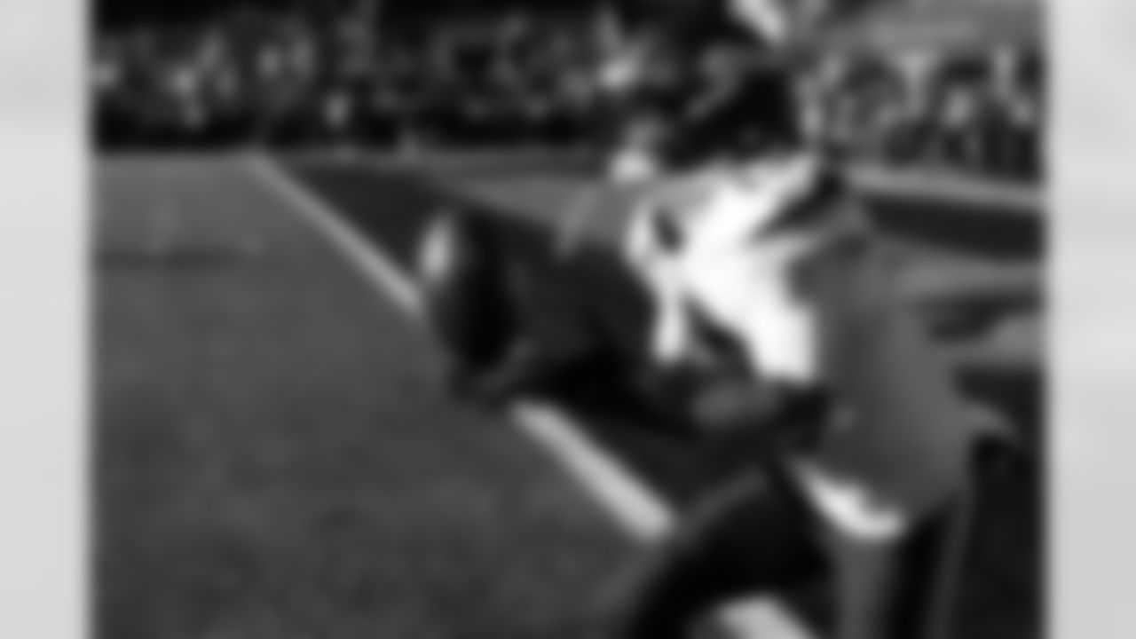 2025_1130_Vikings_Seattle_TTL_0017_Rusco