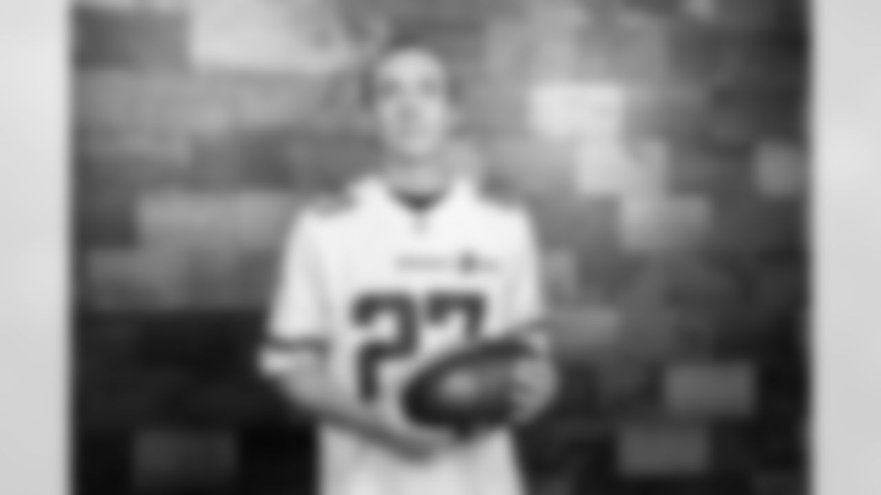 No. 27 Joseph Carlstrom
Favorite Viking: Kirk Cousins | Favorite Animal: Wolf | Football movie: Coach Carter