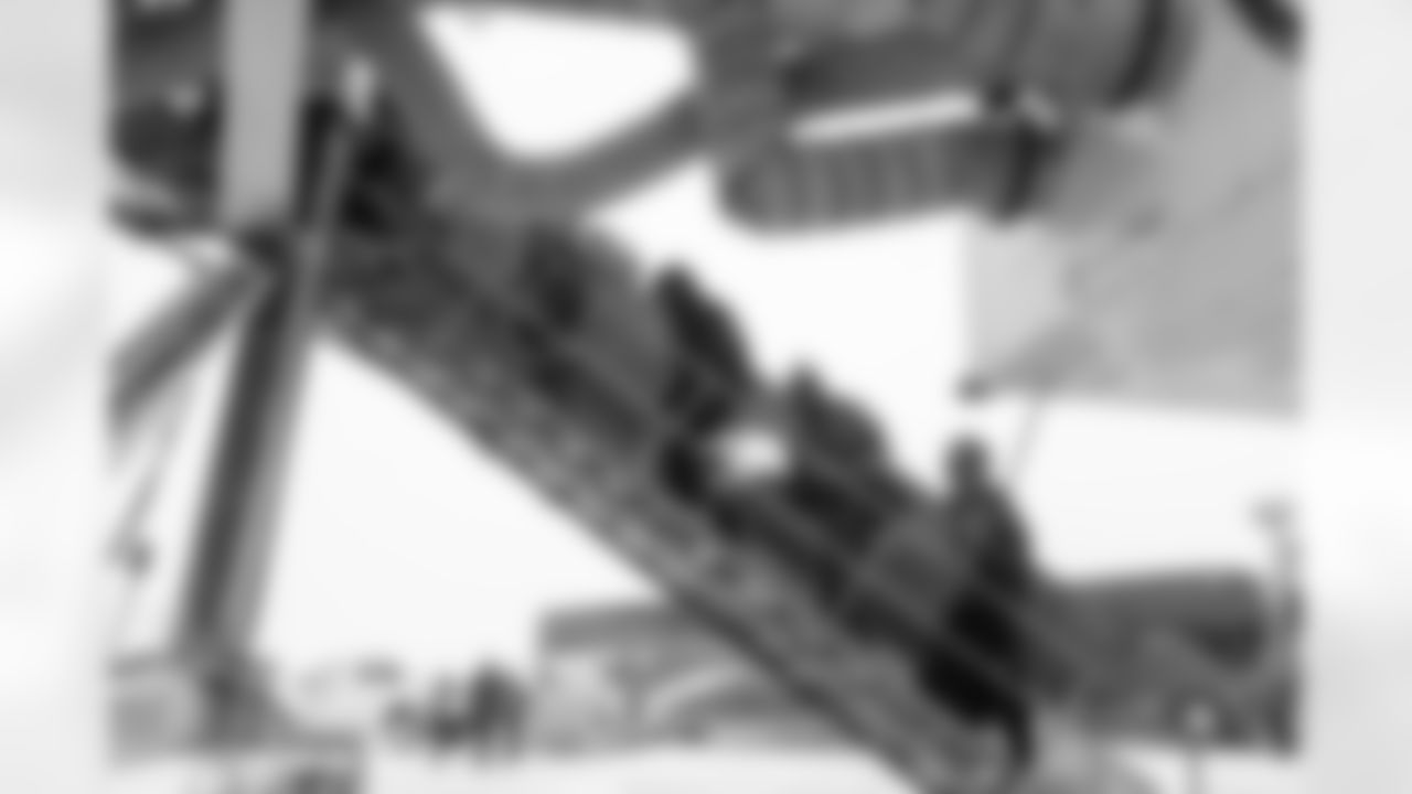 11292025_SeahawksTravel_0049