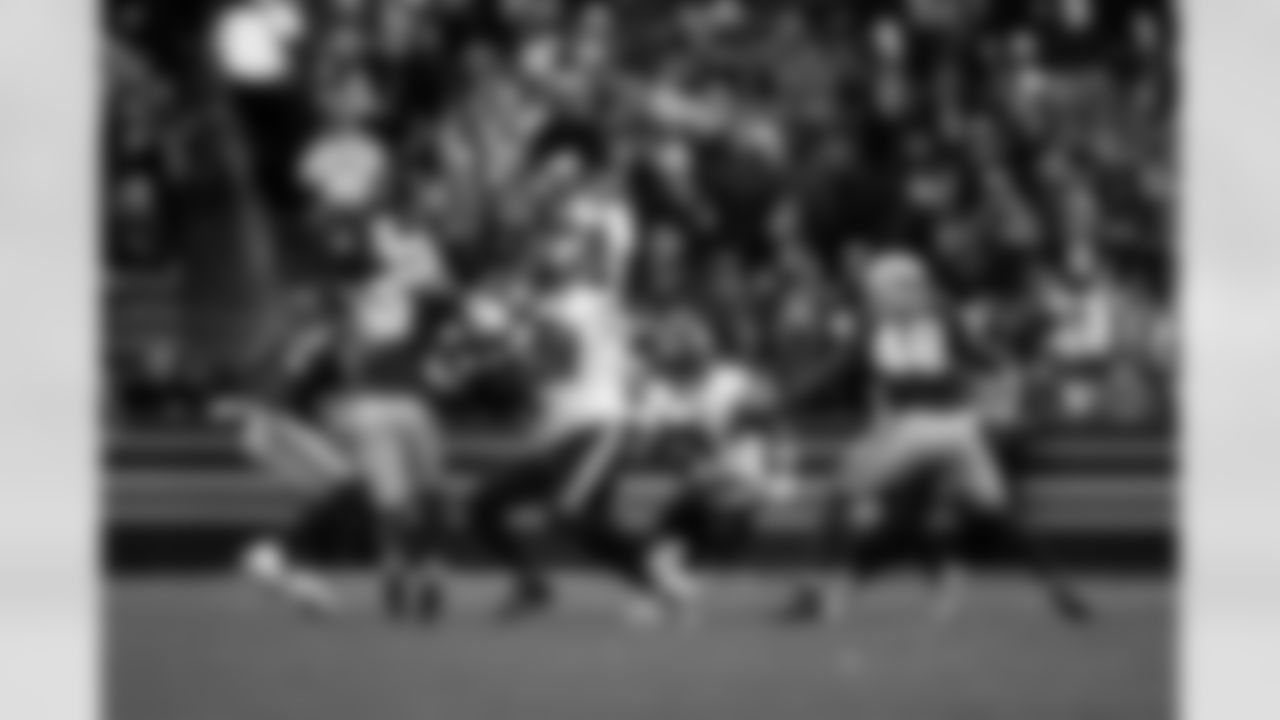 2025_1130_Vikings_Seattle_TTL_0067_Crooke