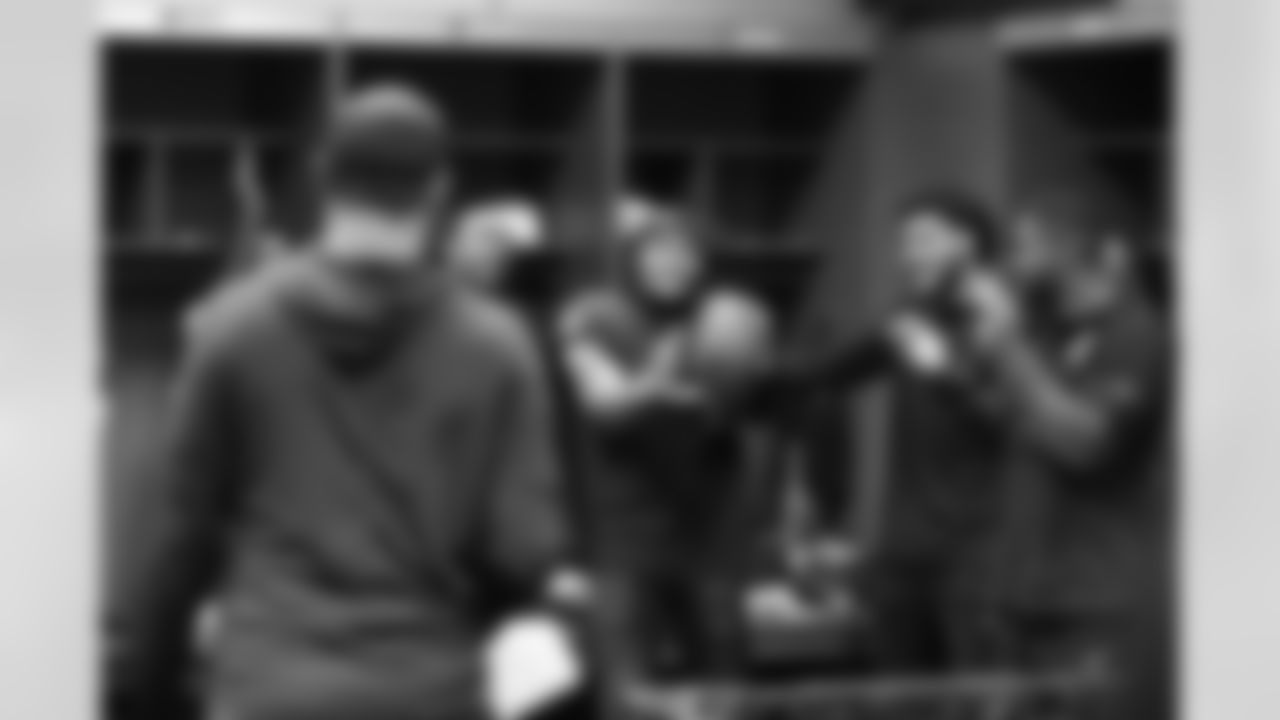 AK_Cowboys_Postgame_018