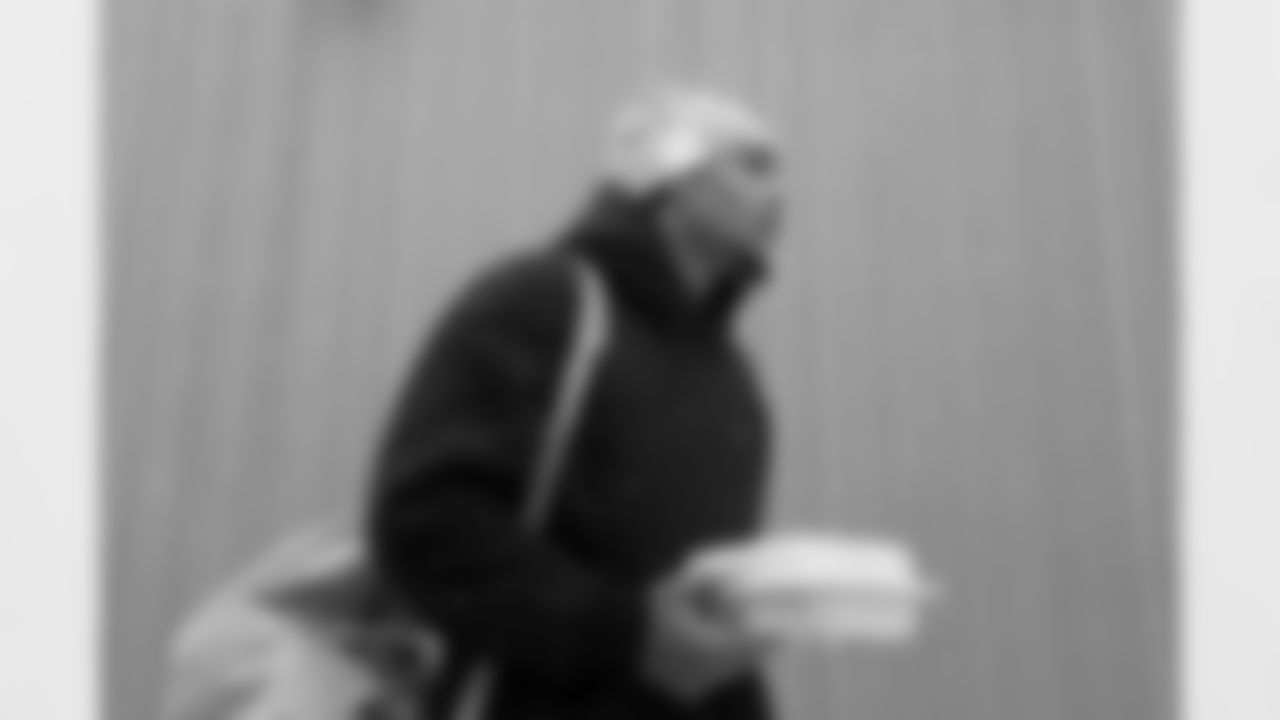 11292025_SeahawksTravel_0003