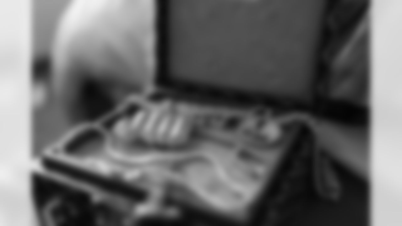 BTS (Behind the Scenes) with Josh Metellus as he gets ready prior to a game against the Detroit Lions.

Minnesota Vikings vs. Detroit Lions 
November 02, 2025 
Ford Field in Detroit, MI